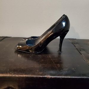 Stuart Weitzman Pumps
